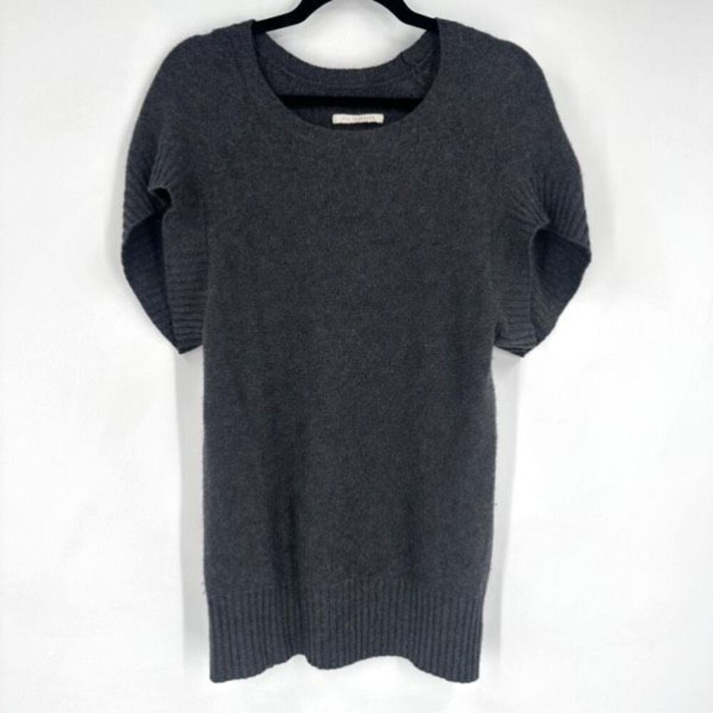 Y2K Velvet by Graham & Spencer Cashmere Short Sleeve Gray Tunic Sweater Small